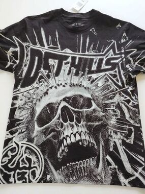 Lost in the Hills "Shatter" Skull Graphic Tee - Size Medium